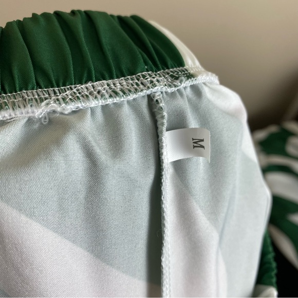 NWOT 2 piece Fashin Set Green white button down top w/ wide leg pants MED/LARGE - Picture 10 of 10